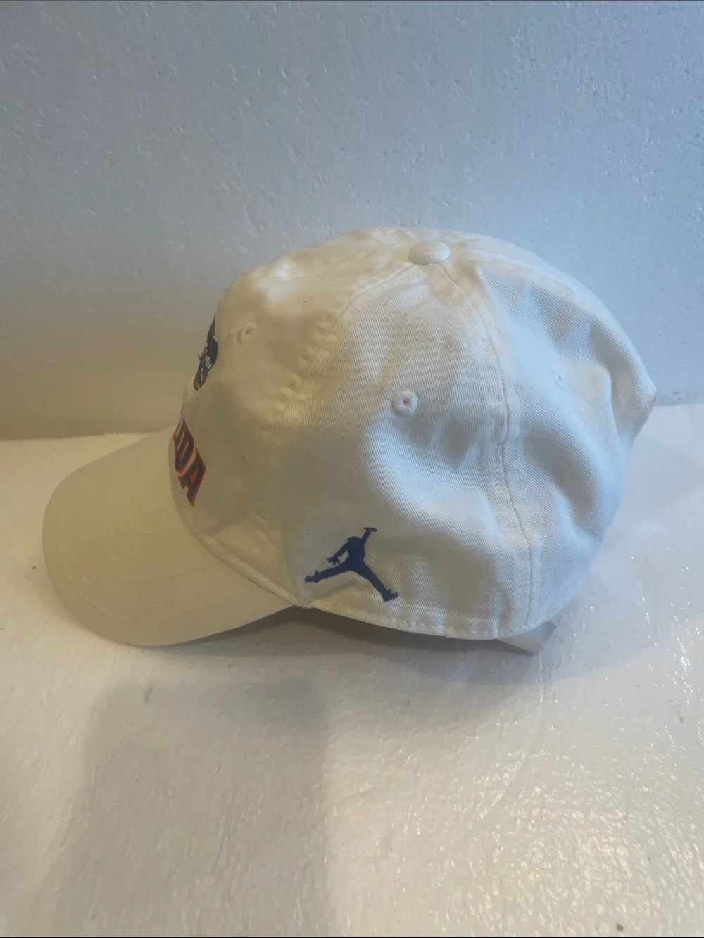 Jordan on-field UF Florida Gators White hat university of Florida ball cap nwots